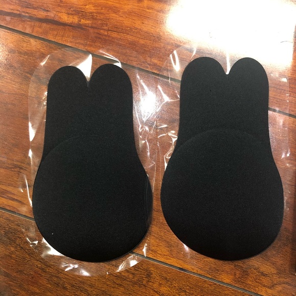 Boob Lift Tape 2 Sets Black Small - Picture 4 of 4